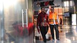 Ditahan KPK, Ketua DPRD Kota Malang Tersenyum