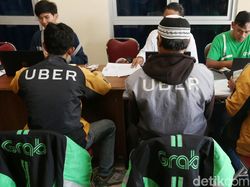 Driver Uber Menyerahkan Diri Gabung Grab