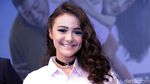 Amanda Rawles Happy Banget!