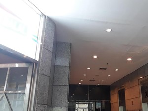 Kondisi Terkini Plafon Gedung BEI yang Kemarin Ambrol