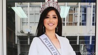 Sonia Fergina Citra berhasil menjadi Putri Indonesia 2018. Ia tampak menawan saat ditemui di sebuah acara baru-baru ini. Foto: Ismail/detikHOT