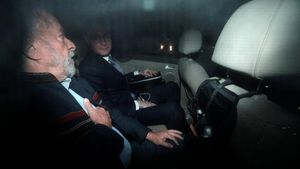 Foto: Eks Presiden Brasil yang Diminta Serahkan Diri dalam 24 Jam