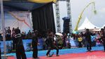 Ekstremnya Gesrek Garut: Dibacok Golok dan Diledakkan Petasan