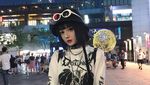 Foto: Wanita Cantik Seperti Boneka yang Suka Traveling