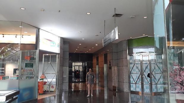 Kondisi Terkini Plafon Gedung BEI yang Kemarin Ambrol