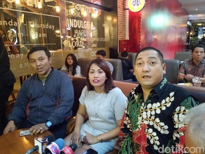 Dheddy Salon dan Ely Sugigi Tegaskan Bahwa Lucinta Luna adalah Pria