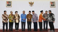 Firli terpilih sebagai Deputi Bidang Penindakan, mengeliminasi 2 kandidat lainnya lewat seleksi wawancara dengan Pimpinan KPK. Dua orang yang disingkirkannya adalah jaksa Wisnu Baroto dan Witono.