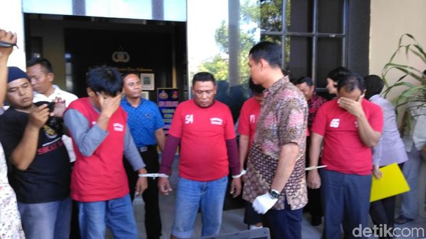 4 Spesialis Pembobol Rumah Mewah Ditangkap, 1 Ditembak Mati