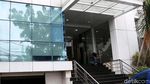 Polisi Geledah Kantor Abu Tours di Jakarta