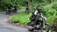 Menurut Arief kegiatan tersebut adalah salah satu cara menunjukan jika Royal Anfield sebagai motor clasic juga tangguh dan cocok untuk dibawa berkendara jauh dengan berbagai medan yang ada. Pool/Royal Enfield.