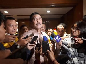 Luhut Tepis Fahri Soal Duit Gedung DPR Dilarikan ke Pesta IMF