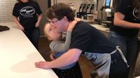 Inspiratif! Kedai Kopi Ini Pekerjakan Penyandang Disabilitas
