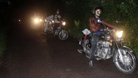 Soal kondisi motor, Makki memastikan tidak ada kendala. Terlebih Royal Enfield tipe Classic 500 Green Batle yang ia gunakan terbilang tangguh dan nyaman untuk perjalanan jauh seperti saat ini. Pool/Royal Enfield.