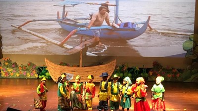 Gemas, Aksi Anak-anak TK Saat Bermain Operet