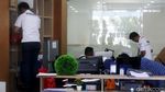 Polisi Geledah Kantor Abu Tours di Jakarta