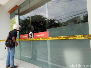 Penyitaan Kantor Abu Tours, dari Makassar hingga Jakarta