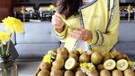 Begini Aksi Patricia Gouw, Model Cantik Nan Kocak Saat Makan!
