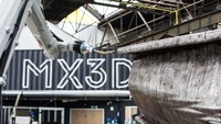 Bentuknya yang unik menjadikan jembatan ini seperti berasal dari planet lain. MX3D/Istimewa.