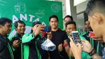 Begini Keseruan Kaesang Pangarep Saat Buka Cabang ke 14 Sang Pisang