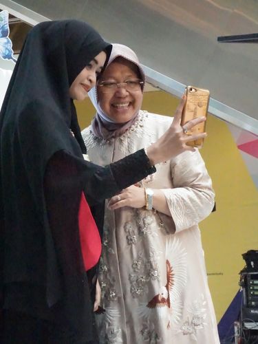 Surprise! Walikota Risma Hadiri Audisi Sunsilk Hijab Hunt 2018 Surabaya