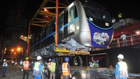 Kereta MRT Jakarta adalah kereta baru yang dibuat perusahaan kereta api Nippon Sharyo, Jepang.