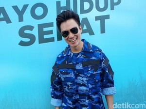 Baim Wong Klarifikasi Keriuhan soal Unfollow Dayana