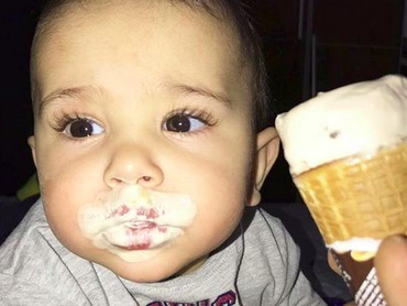 Ekspresi Lucu dan Menggemaskan Anak-anak Saat Makan Es Krim