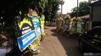 Pantuan detikcom di Jalan Kayu Manis RT 7, RW 6, Komplek TNI AL, Pondok Labu, Cilandak, Jakarta Selatan, Sabtu (7/4/2018) sejak pukul 09.15 WIB terlihat sepi. Tidak terlihat aktivitas masyarakat di luar rumah. Foto: Ibnu Hariyanto/detikcom