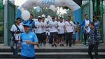 Foto: Aksi Sandiaga Lari 5 Kilometer Susuri Ciliwung
