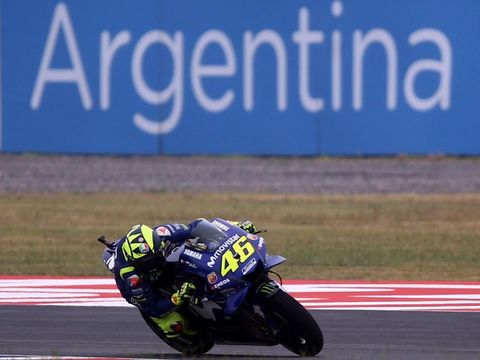 Valentino Rossi finis posisi ke-19 di MotoGP Argentina.