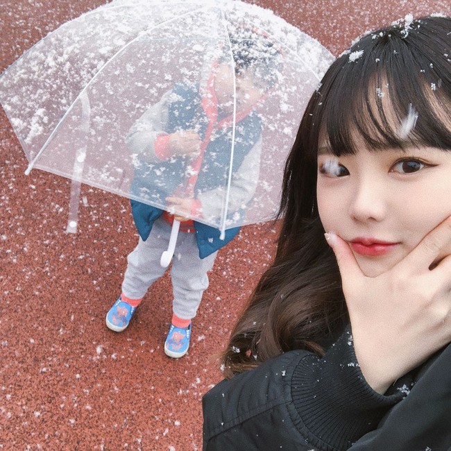 Young Ki bahkan sudah menikah dan memiliki punya dua anak. Anak pertamanya berusia lima tahun dan anak keduanya tiga tahun. Foto: dok. Instagram