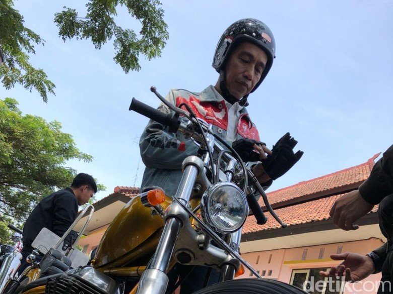 Ungkapan Jokowi Usai Touring Naik Chopper: Bruum..Bruum, Senang Ungkapan Jokowi Usai Touring Naik Chopper: Bruum..Bruum, Senang