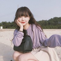 Punya wajah yang cantik dan menggemaskan, Young Ki dijuluki ulzzang atau di Korea diartikan sebagai wanita yang memiliki wajah cantik.  Foto: dok. Instagram