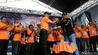 Dengan mengambil tema Semangat Kebersamaan dan Persaudaraan Abadi ajang yang dihadiri penggemar motor matic jumbo dari Sabang sampai Merauke itu tampak semarak.