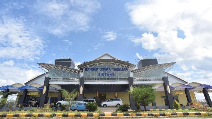 Bandara Tebelian di Kabupaten Sintang