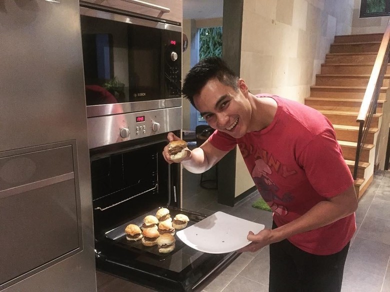 Baim Wong Tetap Jadi Presiden Jomblo Meski Paula Sudah Mengancam Baim Wong Tetap Jadi Presiden Jomblo Meski Paula Sudah Mengancam