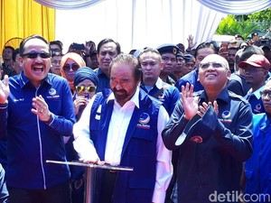 Cagub Khofifah Tidak Diundang di Acara NasDem, Ada Apa?
