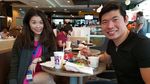 Mengintip Gaya Anthony Tan, CEO Grab Saat Ngopi  dan Makan Fast Food