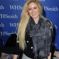 Kini penampilam Heidi terlihat lebih normal tanpa terlalu berlebihan. Ia pun terus membangun rasa percaya dirinya agar tidak terjebak lagi ke obesesi melakukan operasi plastik.  Foto: dok. Getty Images