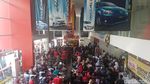 Ratusan Mobil Toyota Serbu Auto2000 Cikarang