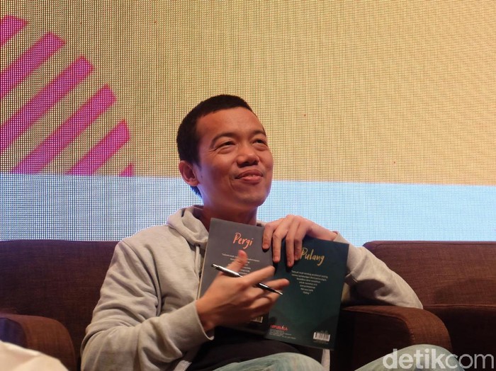 Tere Liye Pernah Ditolak Penerbit hingga Salah Bikin Judul