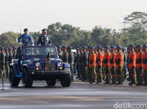 Suasana Upacara HUT ke-72 TNI AU di Lanud Halim