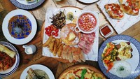 Kafe ini terkenal dengan menu makanan comfort foodnya yang bergaya Barat. Comfort food sendiri merupakan masakan rumahan yang banyak digemari orang. Foto: Istimewa