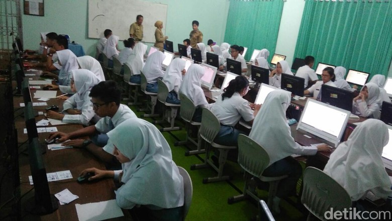 Kasus Guru Jadi Korban Kekerasan Juga Terjadi di Luar Negeri Kasus Guru Jadi Korban Kekerasan Juga Terjadi di Luar Negeri