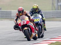 Jika Jadi Pindah ke Ducati, Akankah Terjadi Marquez Vs Rossi Jilid 2?