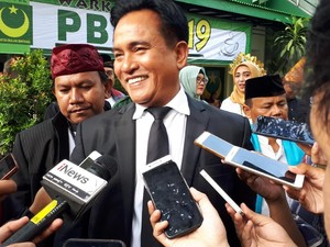 Yusril akan Dampingi KSPI Gugat Perpres TKA ke MA