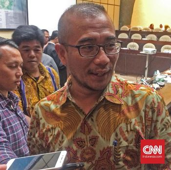 Perbandingan Dana Kampanye Awal Jokowi-Ma'ruf dan Prabowo-San