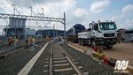Mengenal si Mungil nan Perkasa yang Susun Kereta MRT di Atas Rel