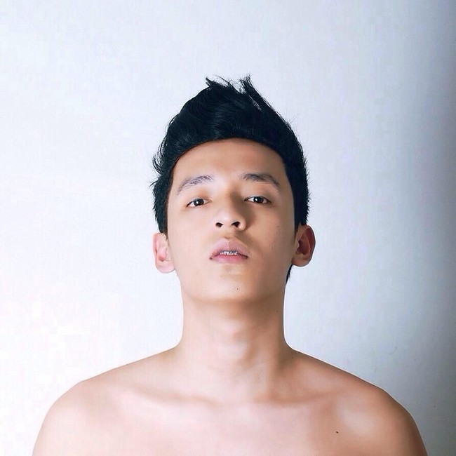 Bagaimana menurutmu dengan transformasi penampilan Ernest ini?. Foto: Facebook