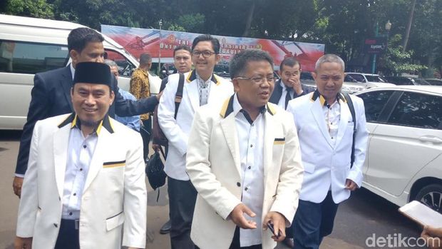 Penuhi Panggilan soal Laporan Fahri, Sohibul Bawa Bukti Percakapan